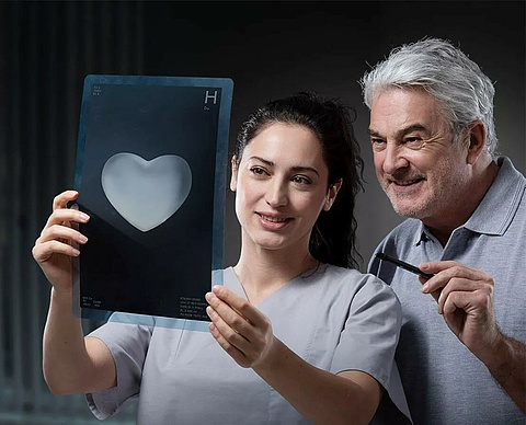 physician_assistant_and_nurse_practitioner